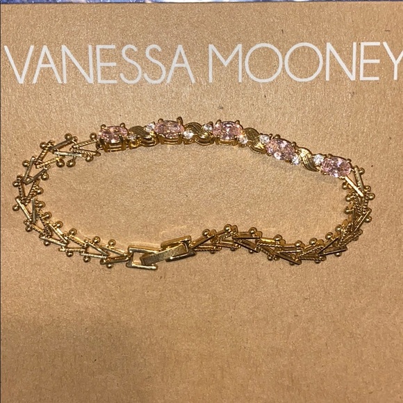 *New* Vanessa Mooney 🌸The Fiona Bracelet🌸 - Picture 3 of 7